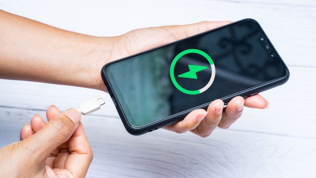 كيفية تحسين شحن البطارية في هاتف Android الخاص بك كيفية تحسين شحن البطارية في هاتف Android الخاص بك