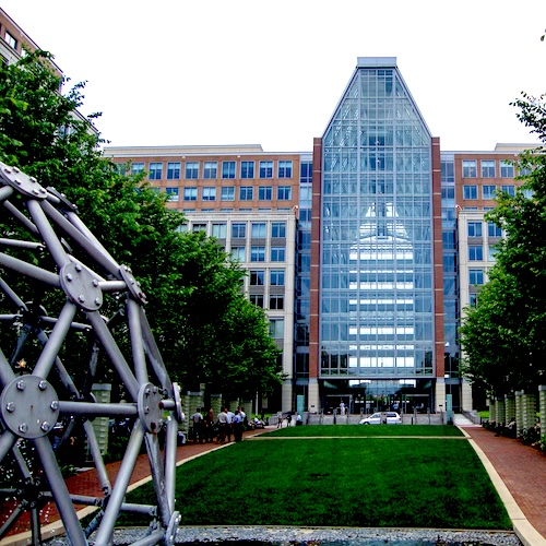 أراد فاحصات براءات الاختراع في USPTO. أراد فاحصات براءات الاختراع في USPTO.