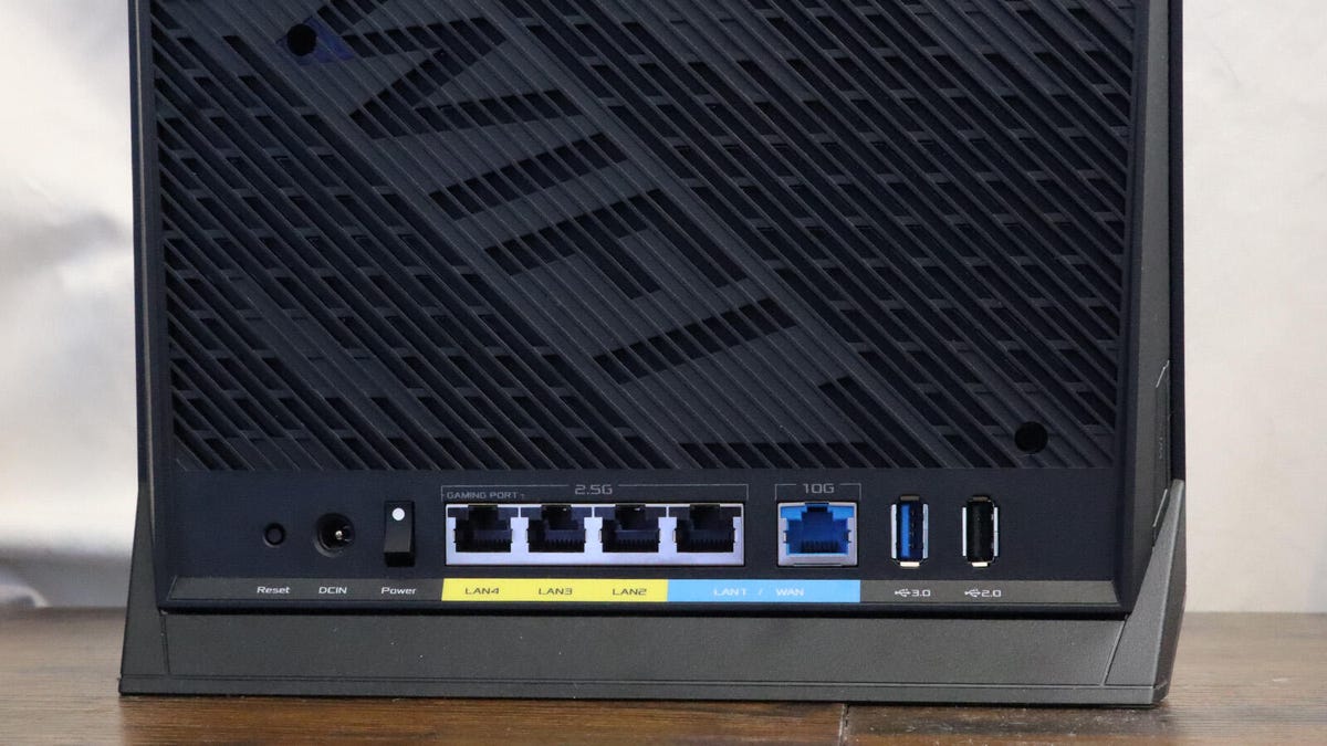 توقف عن استخدام منفذ USB الخاص بجهاز التوجيه الخاص بك – ما يوصي به خبراء الكمبيوتر بدلاً من ذلك