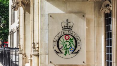 المحكمة العليا في المملكة المتحدة تصدر حكمًا هامًا بشأن أهلية براءة اختراع الذكاء الاصطناعي والبرمجيات